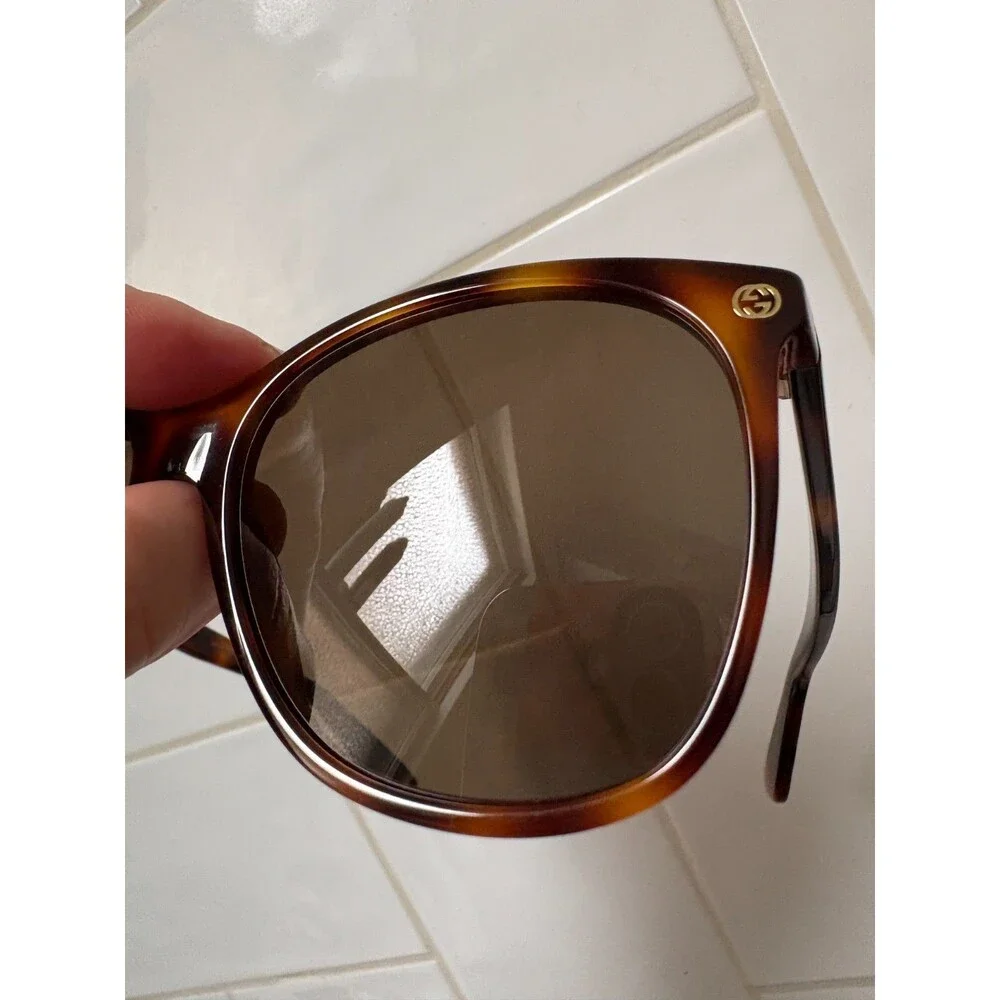 Gucci authentic gg0024s